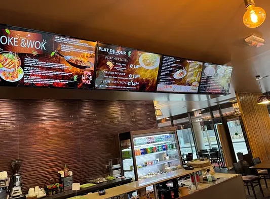 Écrans de salle — restaurant asiatique